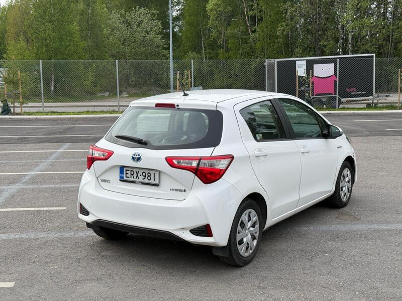 Toyota Yaris vaihtoauto