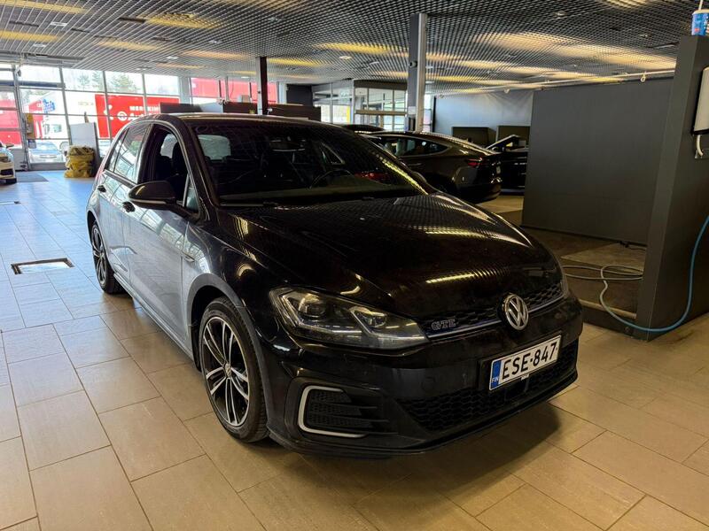 Volkswagen Golf vaihtoauto