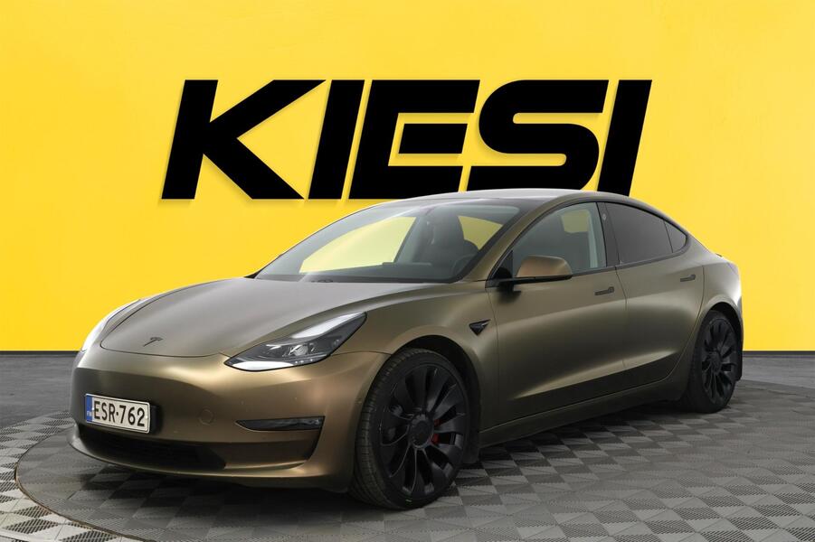 Tesla Model 3 vaihtoauto