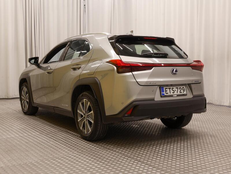 Lexus UX vaihtoauto
