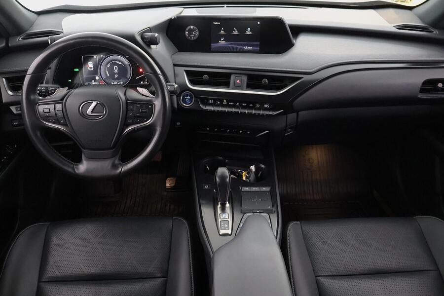 Lexus UX vaihtoauto