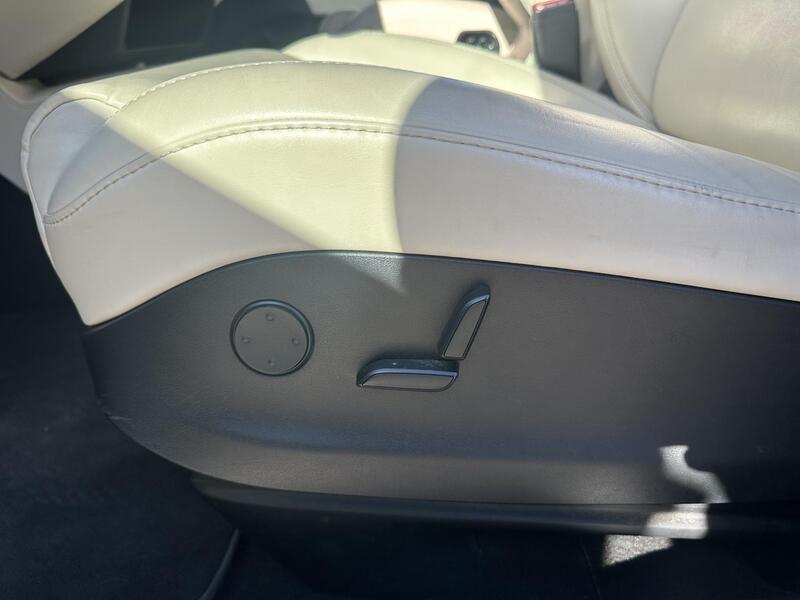 Tesla Model X vaihtoauto