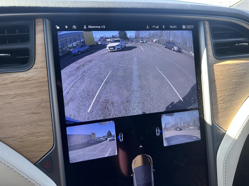 Tesla Model X vaihtoauto