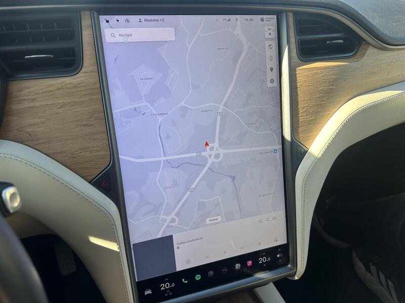 Tesla Model X vaihtoauto