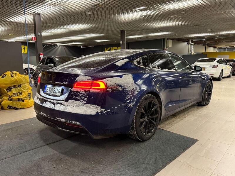 Tesla Model S vaihtoauto