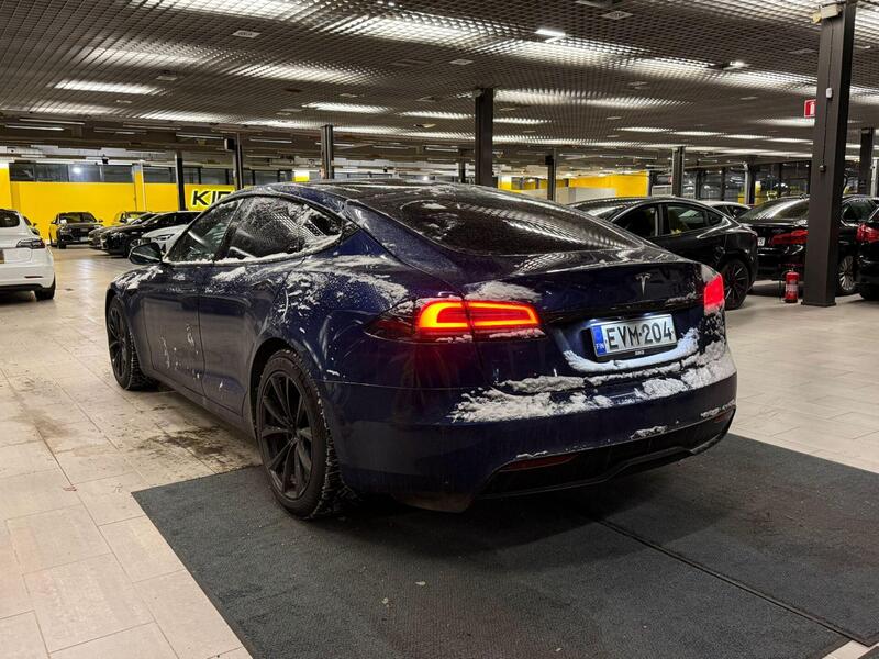 Tesla Model S vaihtoauto