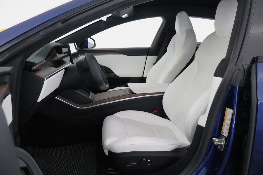 Tesla Model S vaihtoauto