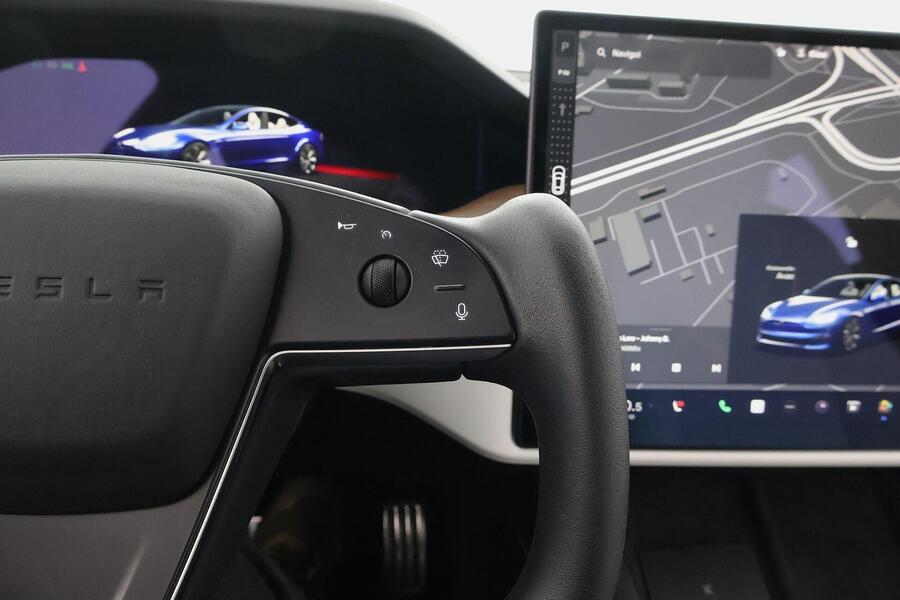 Tesla Model S vaihtoauto