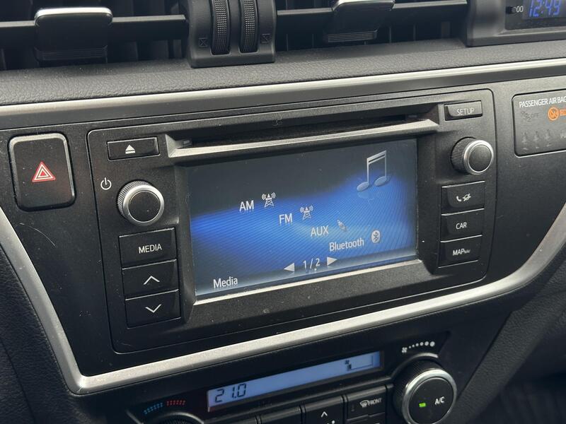 Toyota Auris vaihtoauto