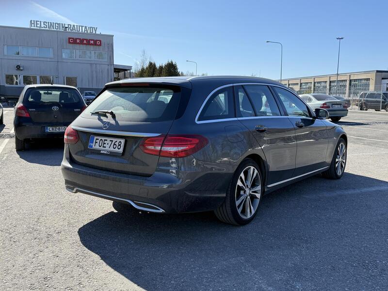 Mercedes-Benz C vaihtoauto