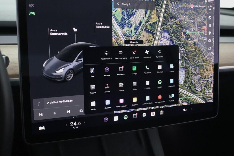 Tesla Model 3 vaihtoauto