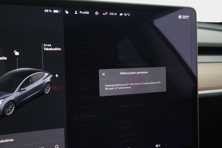 Tesla Model 3 vaihtoauto