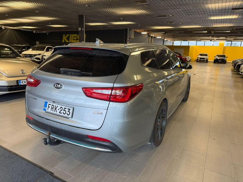 Kia Optima vaihtoauto