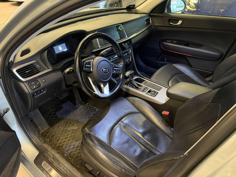 Kia Optima vaihtoauto