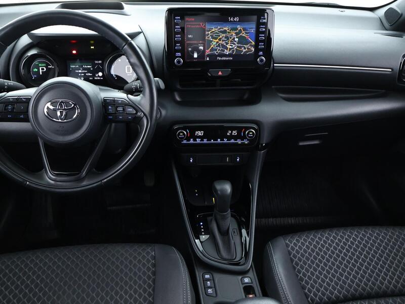 Toyota Yaris vaihtoauto