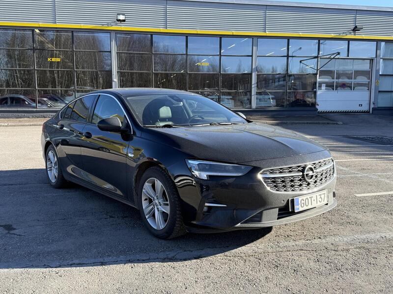 Opel Insignia vaihtoauto