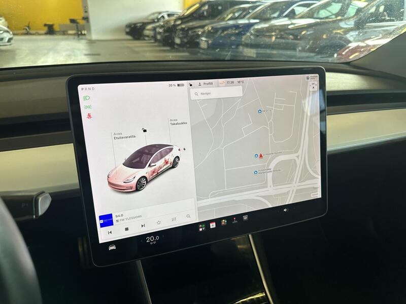 Tesla Model 3 vaihtoauto