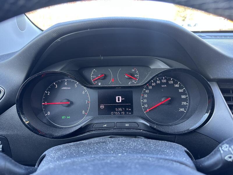 Opel Crossland X vaihtoauto