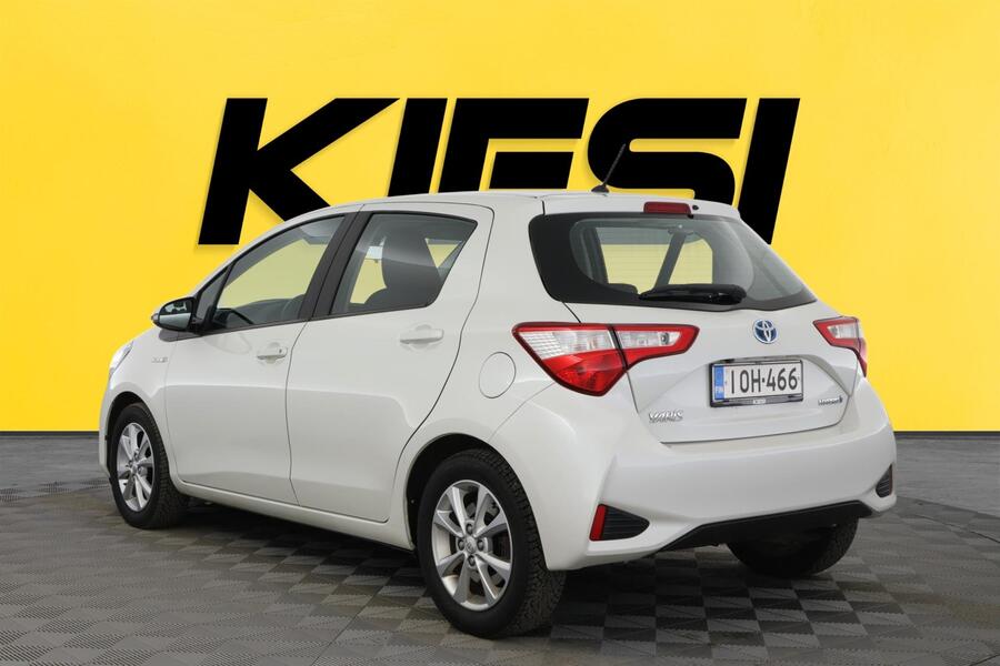 Toyota Yaris vaihtoauto