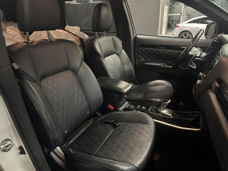 Mitsubishi Outlander PHEV vaihtoauto