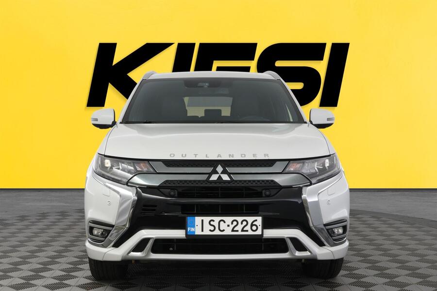 Mitsubishi Outlander PHEV vaihtoauto