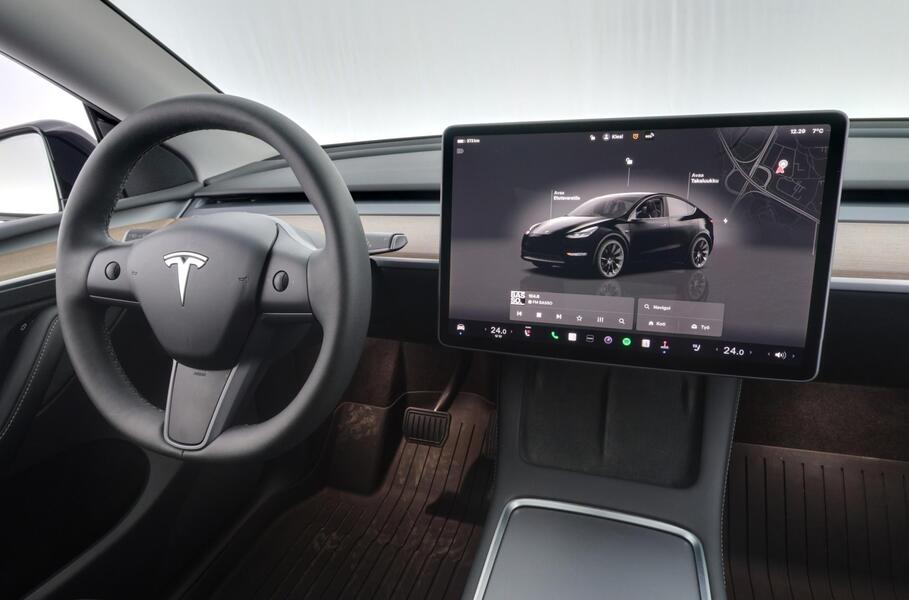 Tesla Model Y vaihtoauto