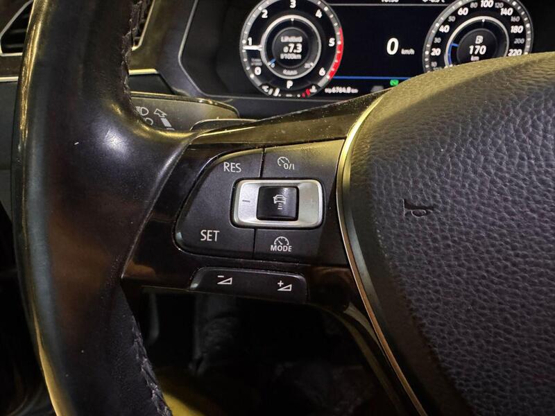 Volkswagen Tiguan vaihtoauto