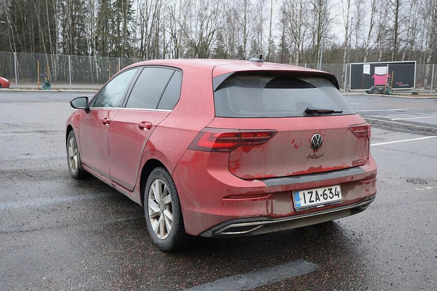 Volkswagen Golf vaihtoauto