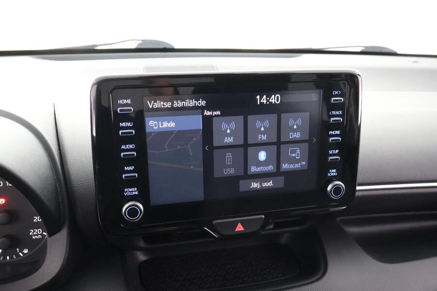 Toyota Yaris vaihtoauto
