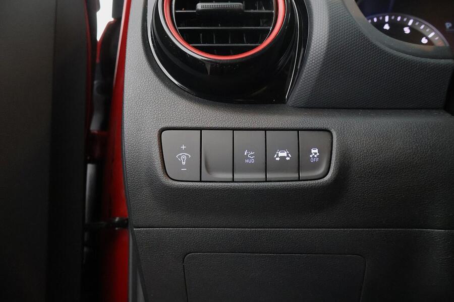 Hyundai Kona vaihtoauto