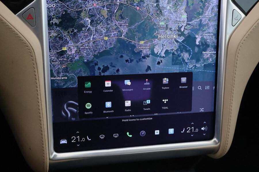 Tesla Model S vaihtoauto