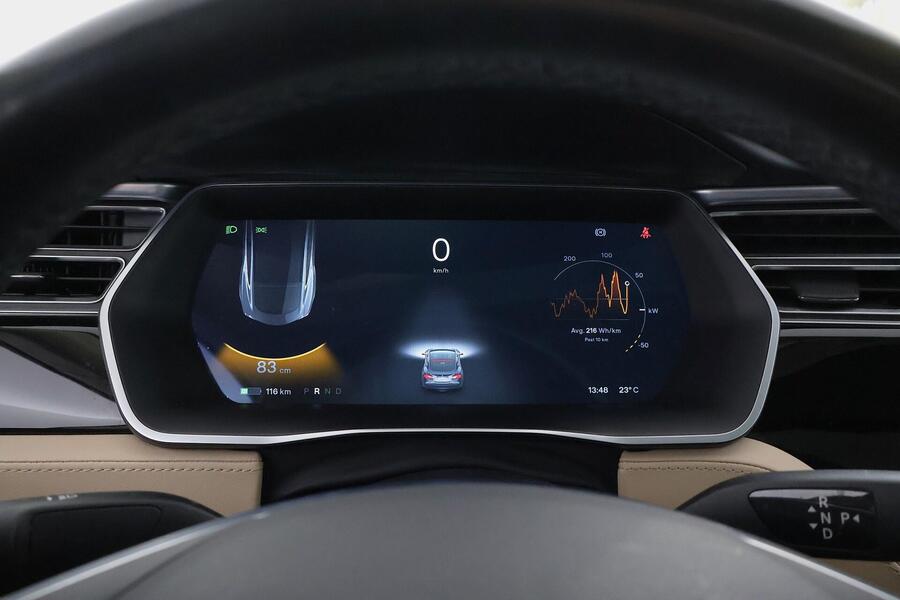 Tesla Model S vaihtoauto