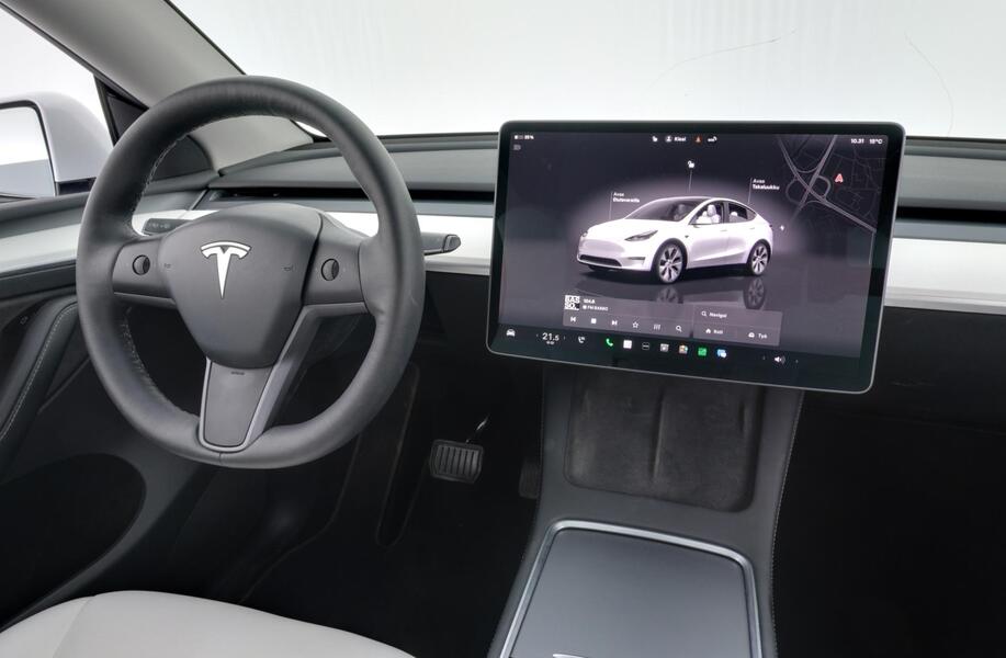Tesla Model Y vaihtoauto
