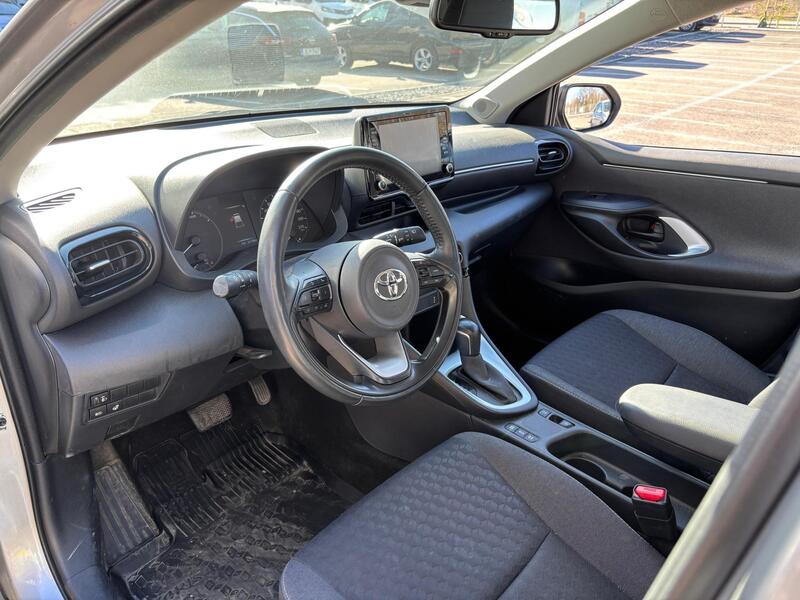 Toyota Yaris vaihtoauto