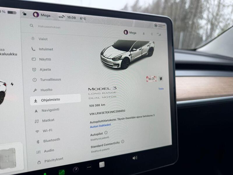 Tesla Model 3 vaihtoauto