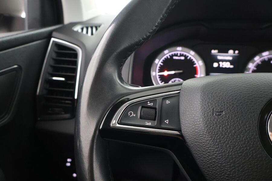 Skoda Karoq vaihtoauto