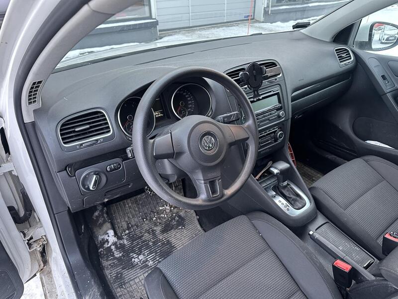 Volkswagen Golf vaihtoauto