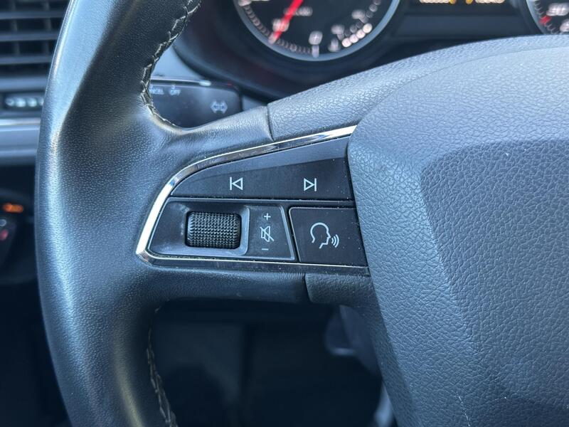 SEAT Leon ST vaihtoauto