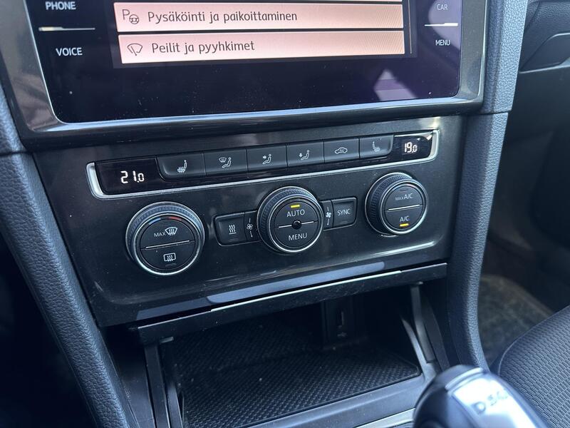 Volkswagen Golf vaihtoauto