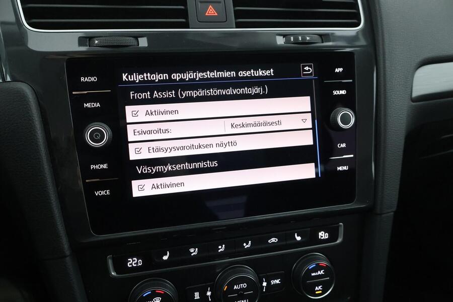 Volkswagen Golf vaihtoauto