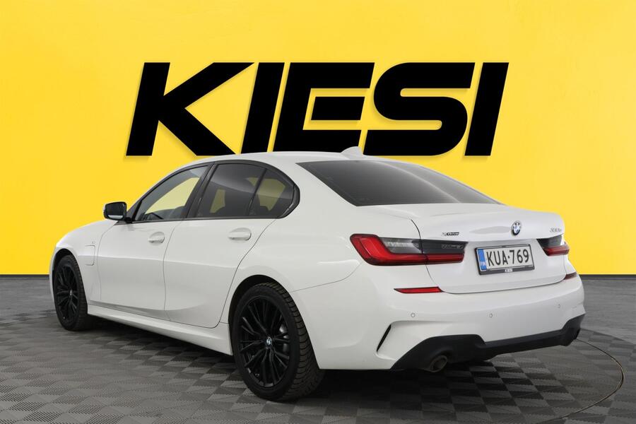 BMW 330 vaihtoauto