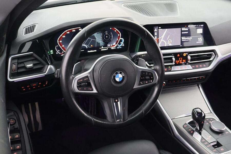 BMW 330 vaihtoauto