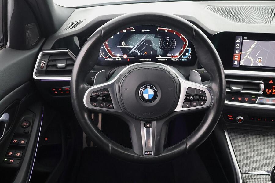 BMW 330 vaihtoauto