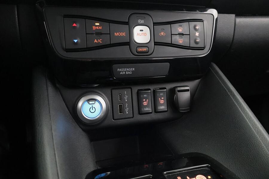 Nissan Leaf vaihtoauto