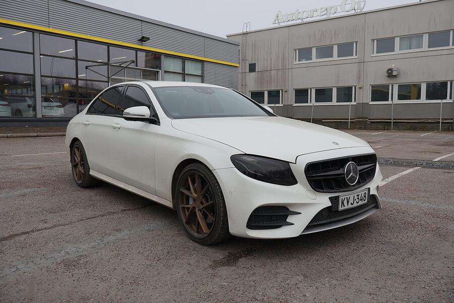 Mercedes-Benz E vaihtoauto