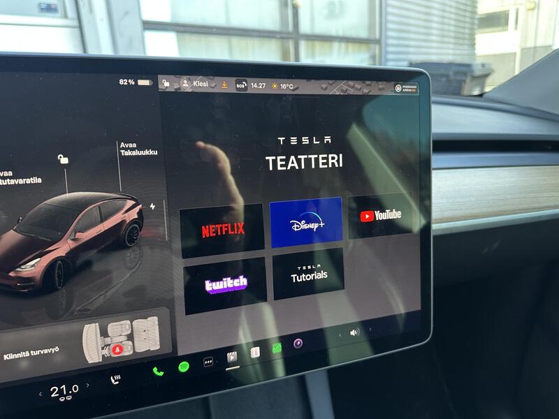 Tesla Model Y vaihtoauto