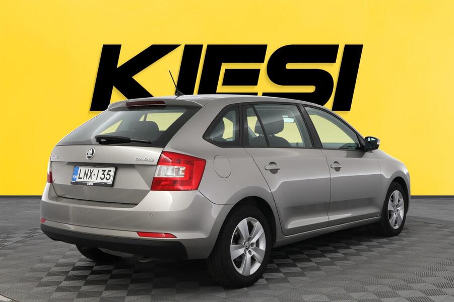 Skoda Rapid vaihtoauto