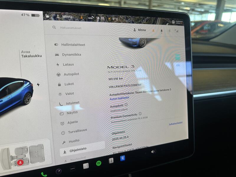 Tesla Model 3 vaihtoauto