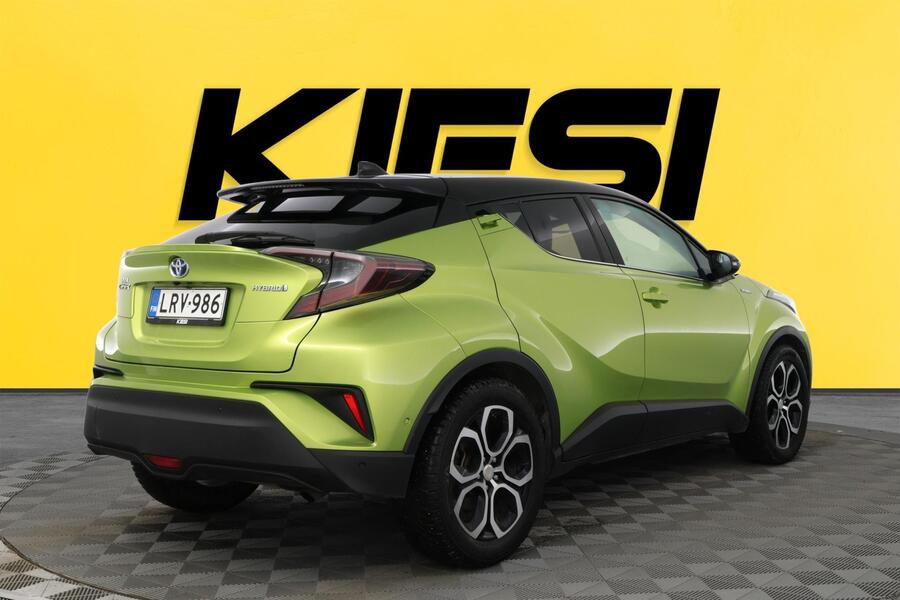 Toyota C-HR vaihtoauto