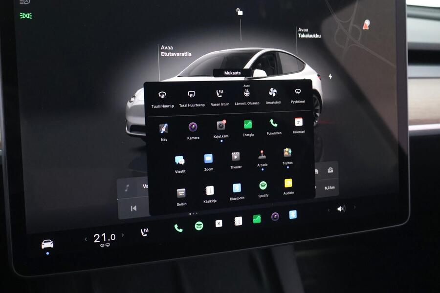 Tesla Model Y vaihtoauto